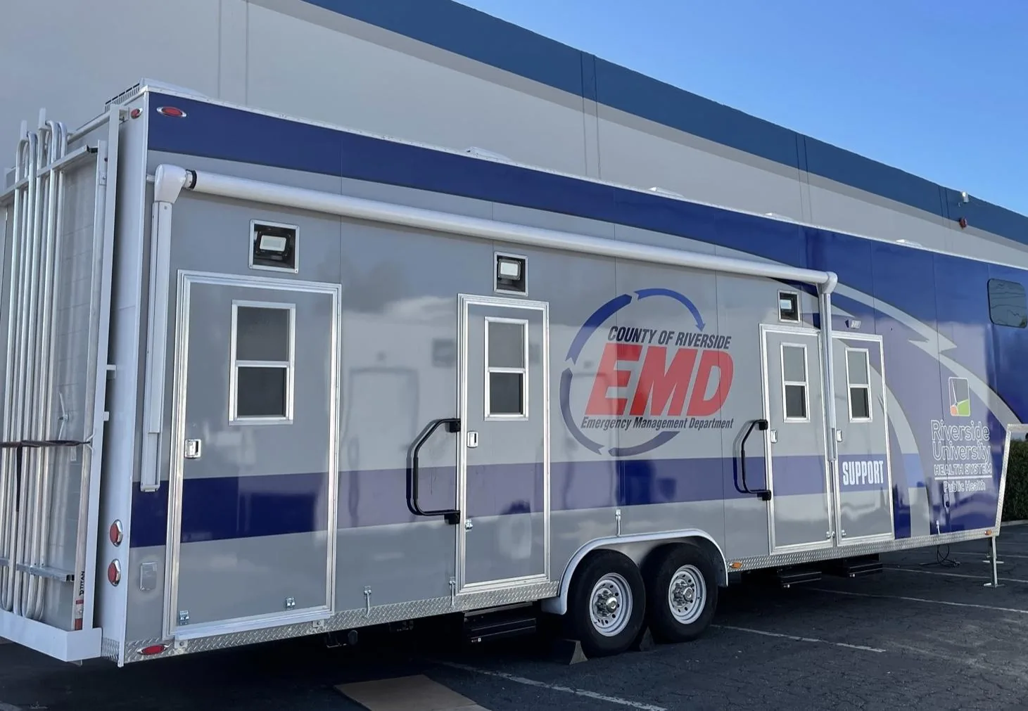 Emergency medical response trailer